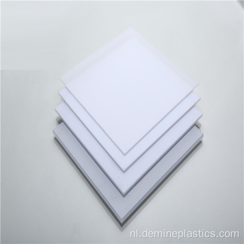 Crèmewit lichtverspreiderblad van polycarbonaat